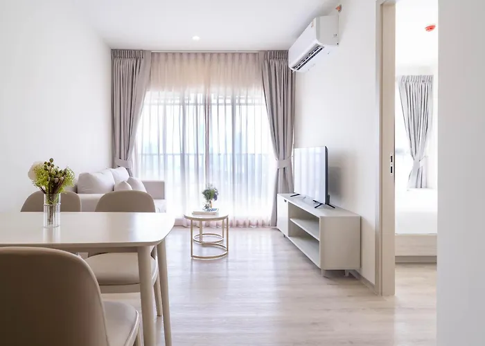 The Hampton Bangna Apartment