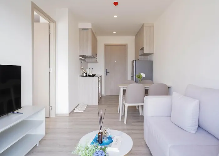 The Hampton Bangna Apartment