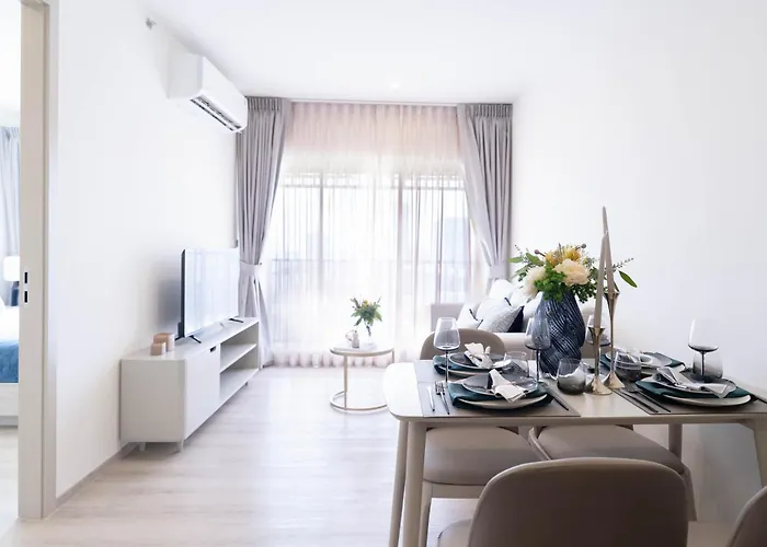 The Hampton Bangna Apartment *